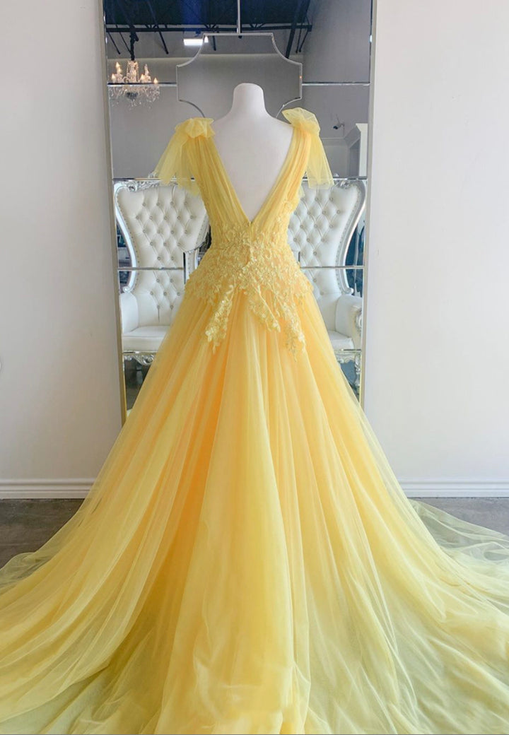 Luolandi Yellow V-Neck Lace Long Prom Dresses A-Line Evening Dresses Beautiful