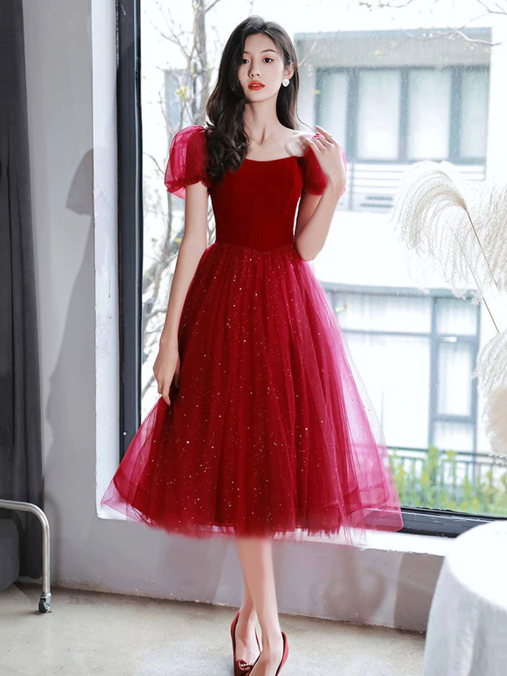 Luolandi Burgundy Velvet Tulle Short Prom Dress Off Shoulder Knee Length Party Dress Sparkly