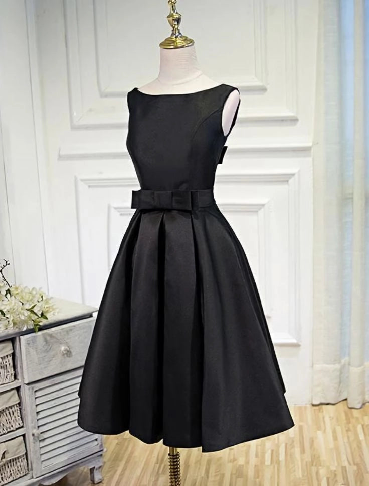 Luolandi Cute Black A Line Sleeveless Short Party Homecoming Dress Lovely Back To School Dress