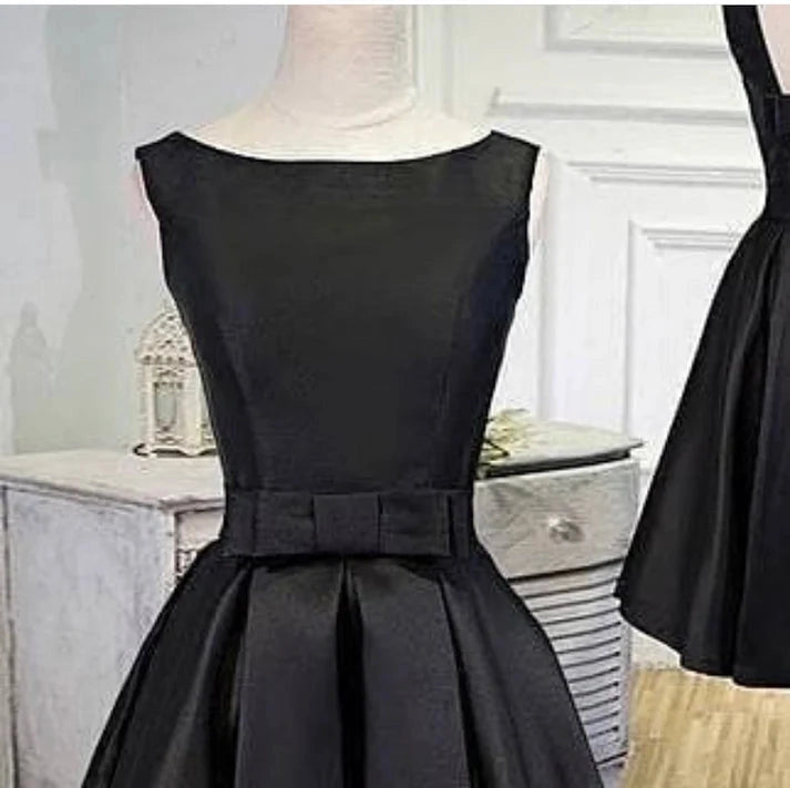 Luolandi Cute Black A Line Sleeveless Short Party Homecoming Dress Lovely Back To School Dress