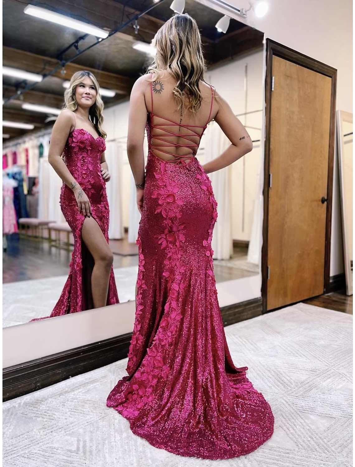 Luolandi Mermaid / Trumpet Long Evening Gown Sexy Dress Formal Sweep / Brush Train Sleeveless Spaghetti Strap Sequined Backless with Sequin Appliques