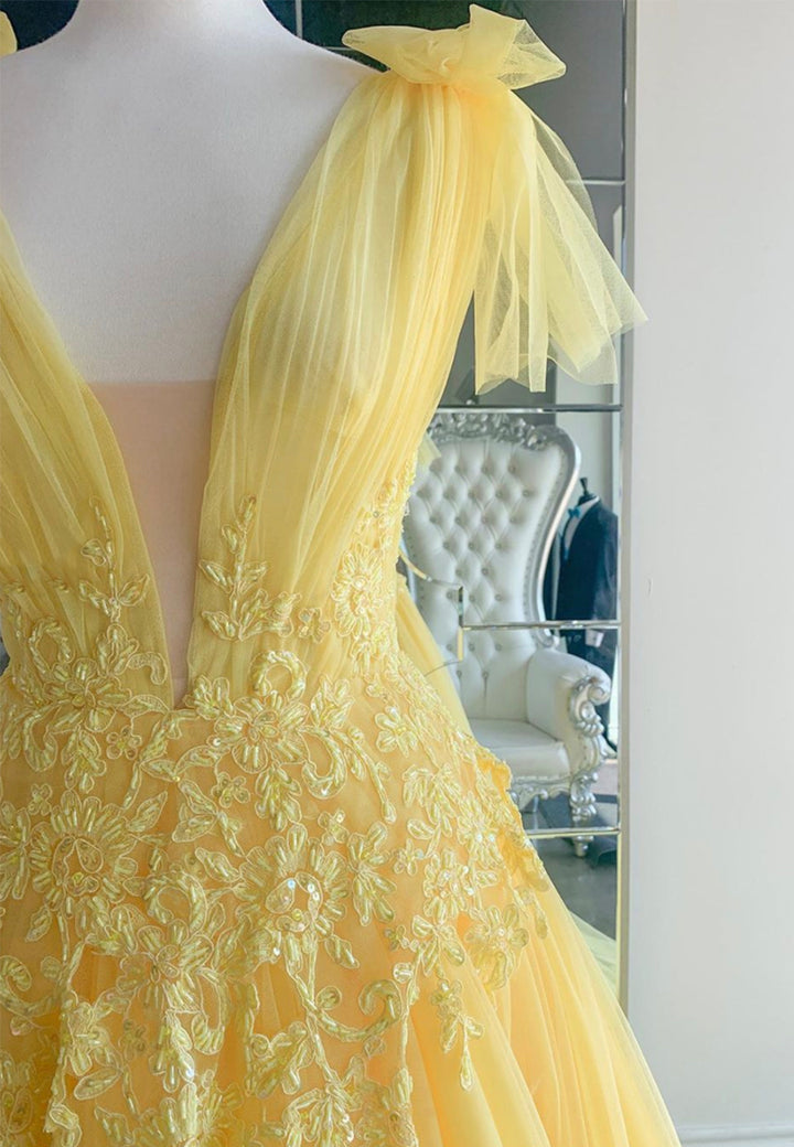 Luolandi Yellow V-Neck Lace Long Prom Dresses A-Line Evening Dresses Beautiful
