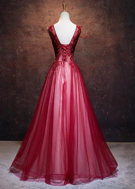 Luolandi Lovely Wine Red V-neckline Tulle Party Gown A-line Prom Dress Sleeveless Floor Length Evening Dress