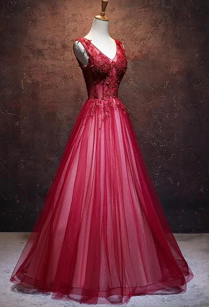 Luolandi Lovely Wine Red V-neckline Tulle Party Gown A-line Prom Dress Sleeveless Floor Length Evening Dress