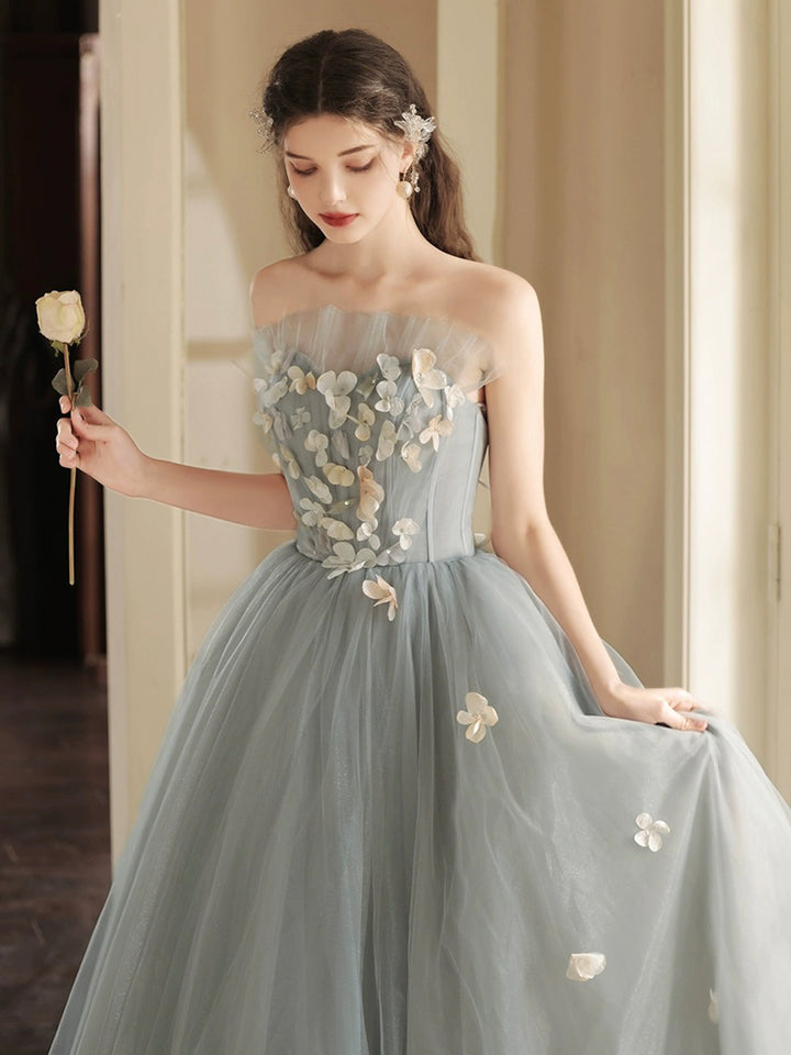 Luolandi Gray Tulle Strapless Long Prom Dress Lovely A-Line Sweetheart Neck Party Dress With Flowers