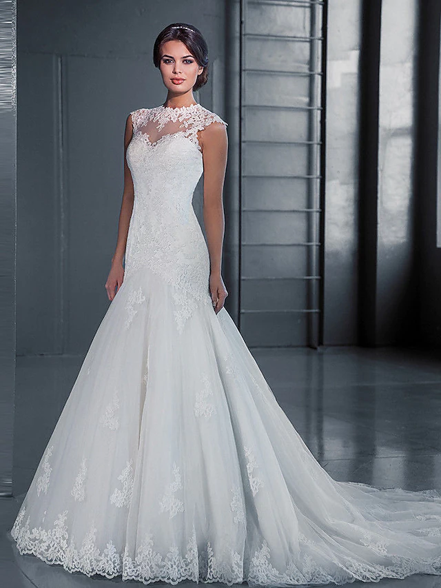 Luolandi Long Wedding Dresses Jewel Neck Court Train Lace Tulle Sleeveless Formal with Appliques