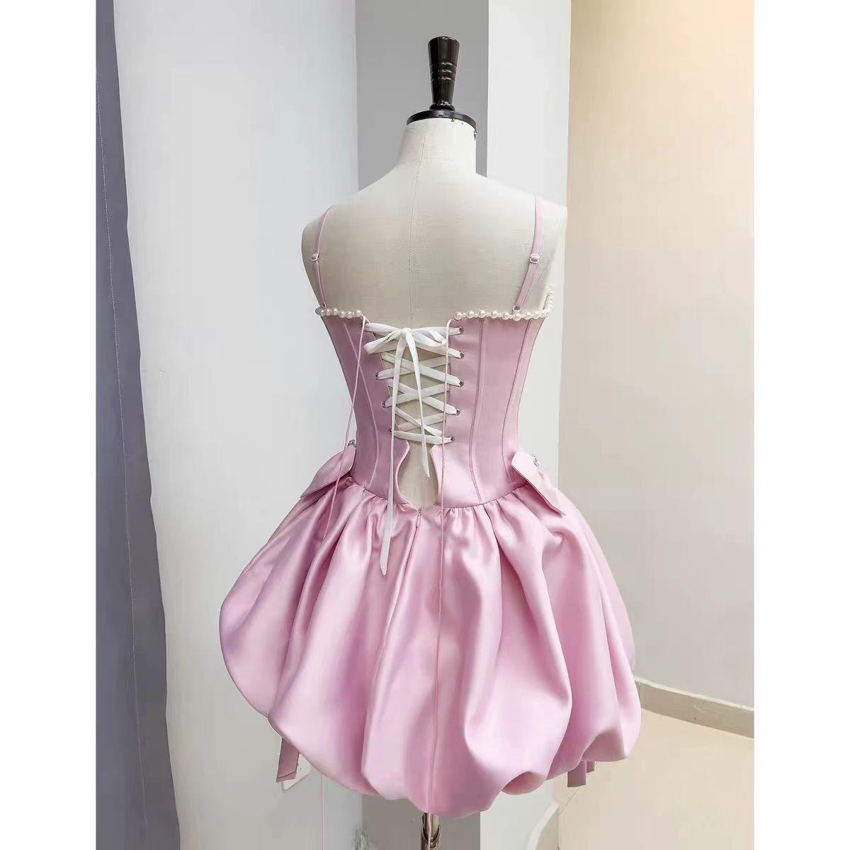Luolandi Cute A line Spaghetti Straps Short Homecoming Dress With Bows Sweet Graduation Dress Lovely Birthday Party Dress