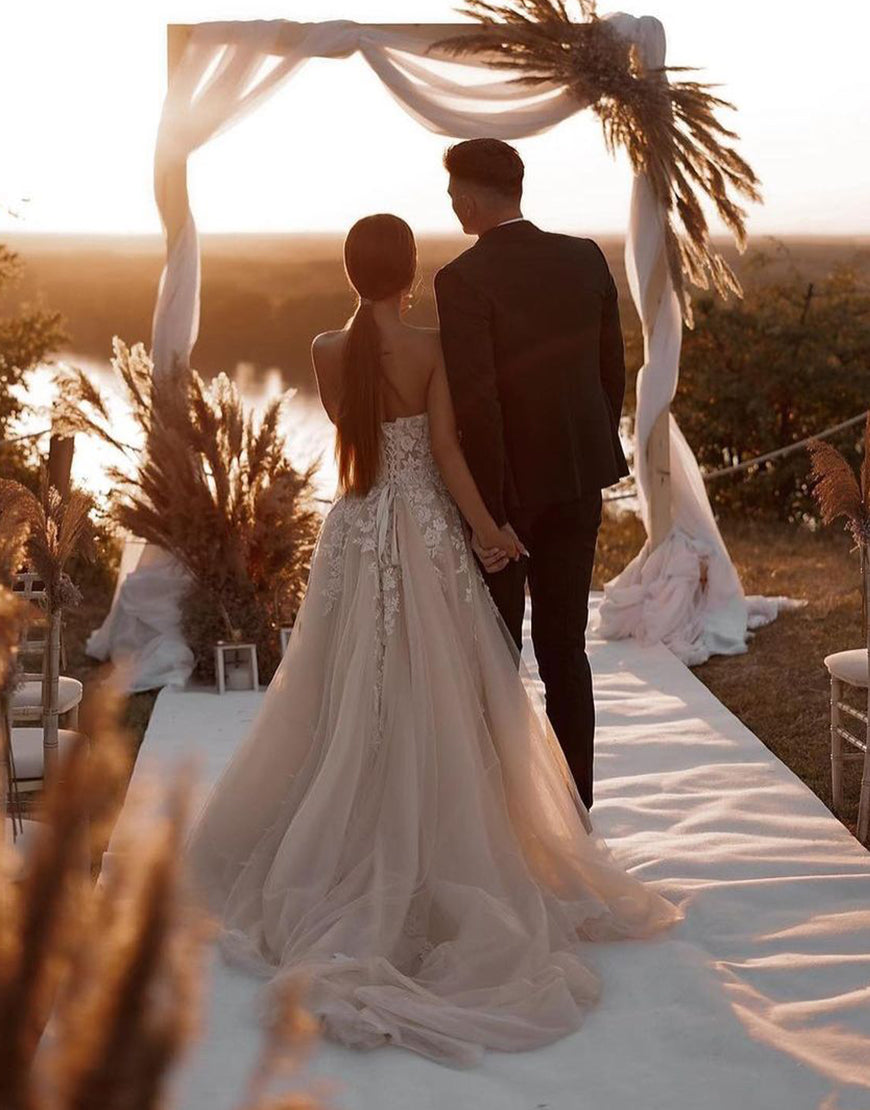 Luolandi Champagne Sweetheart Wedding Dress with Split Off Shoulder Floor Length Sexy