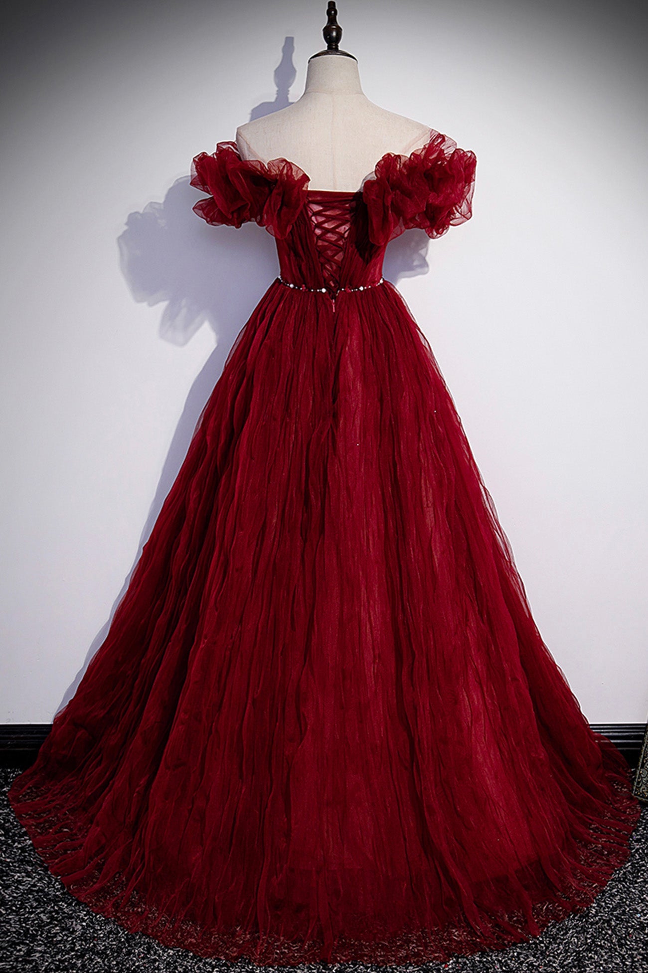 Luolandi Burgundy Tulle Long Prom Dresses A-Line Off the Shoulder Evening Party Dresses Sexy