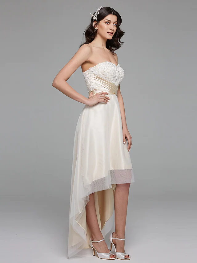 Luolandi A-Line Wedding Dresses Sweetheart Neckline Strapless Simple Plus Size with Appliques