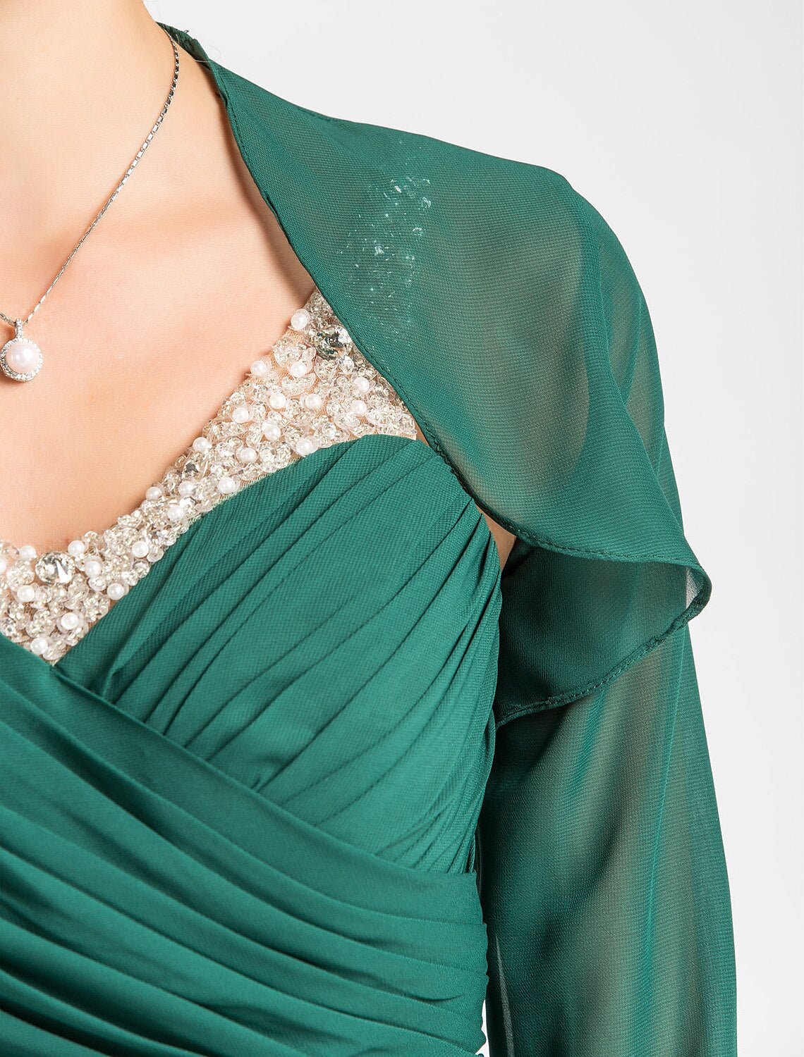 Luolandi Sheath / Column Mother of the Bride Dress V Neck Floor Length Chiffon Sleeveless with Criss Cross Beading