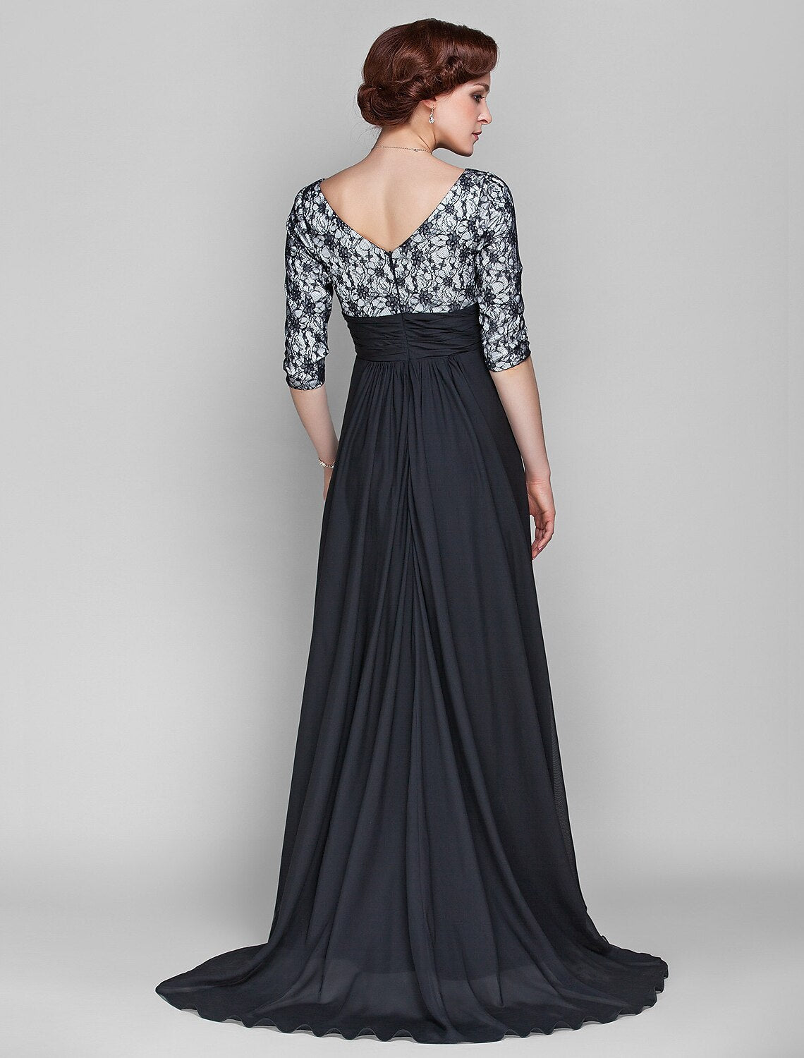 Luolandi A-Line Mother of the Bride Dress Vintage Inspired V Neck Sweep / Brush Train Chiffon Lace Half Sleeve with Lace