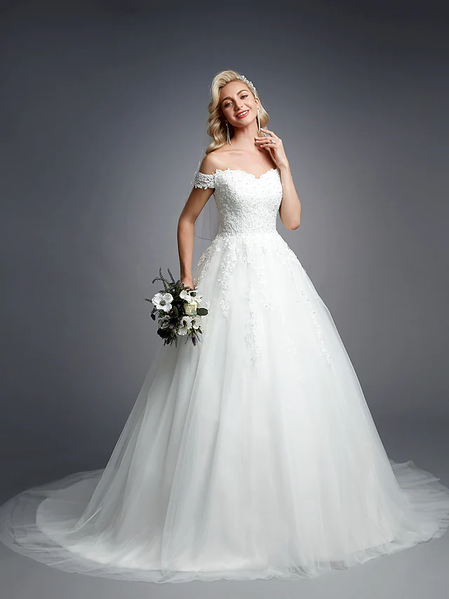 Luolandi Ball Gown Wedding Dresses Off Shoulder Court Train Lace Tulle Short Sleeve Romantic Sparkle & Shine with Beading