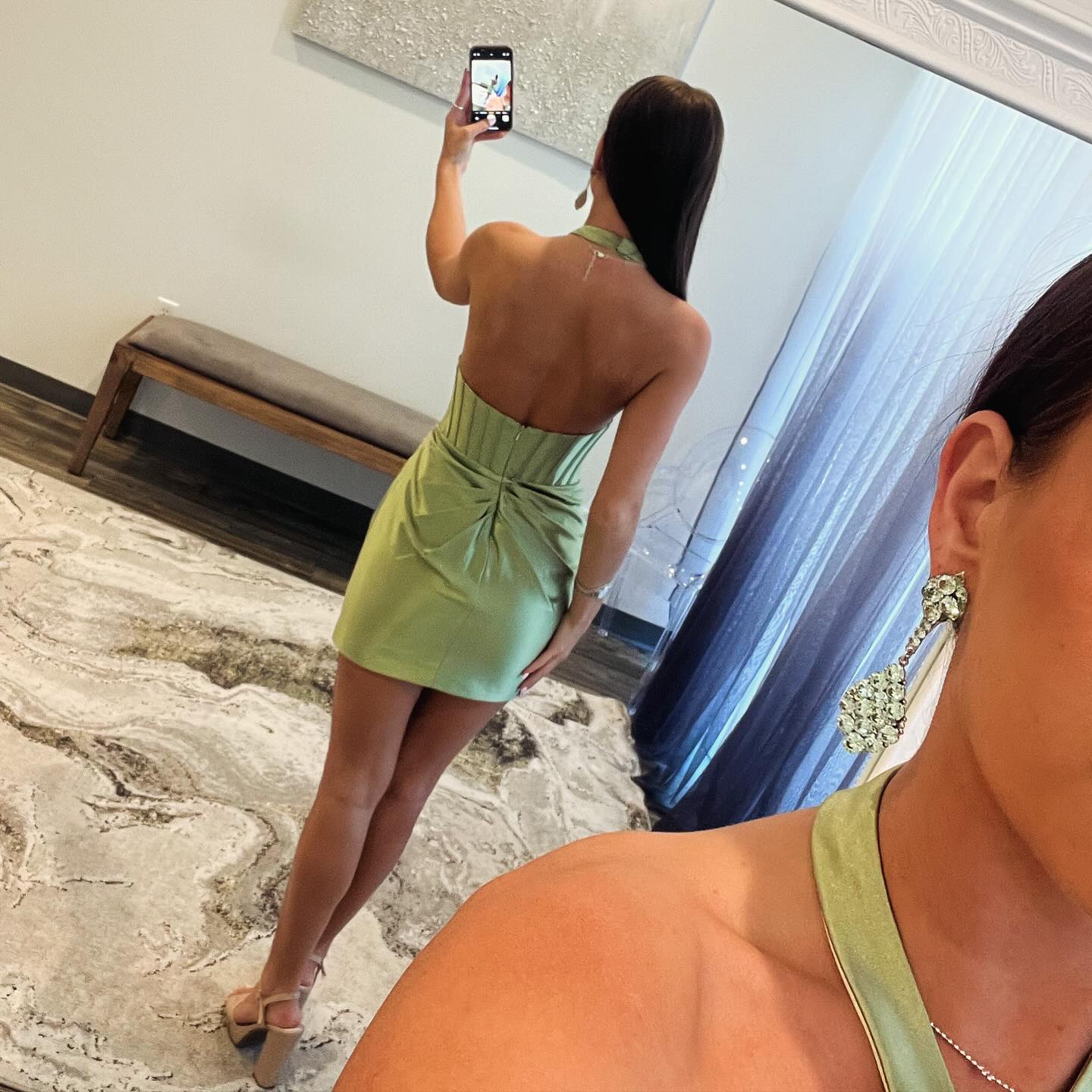 Luolandi Chic Bodycon Satin Halter 3D Flower Short Prom Dress Homecoming Dresses Sexy