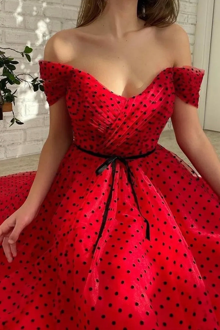 Luolandi A-Line Tulle Prom Dress Off the Shoulder Evening Dress Lovely Homecoming Dresses