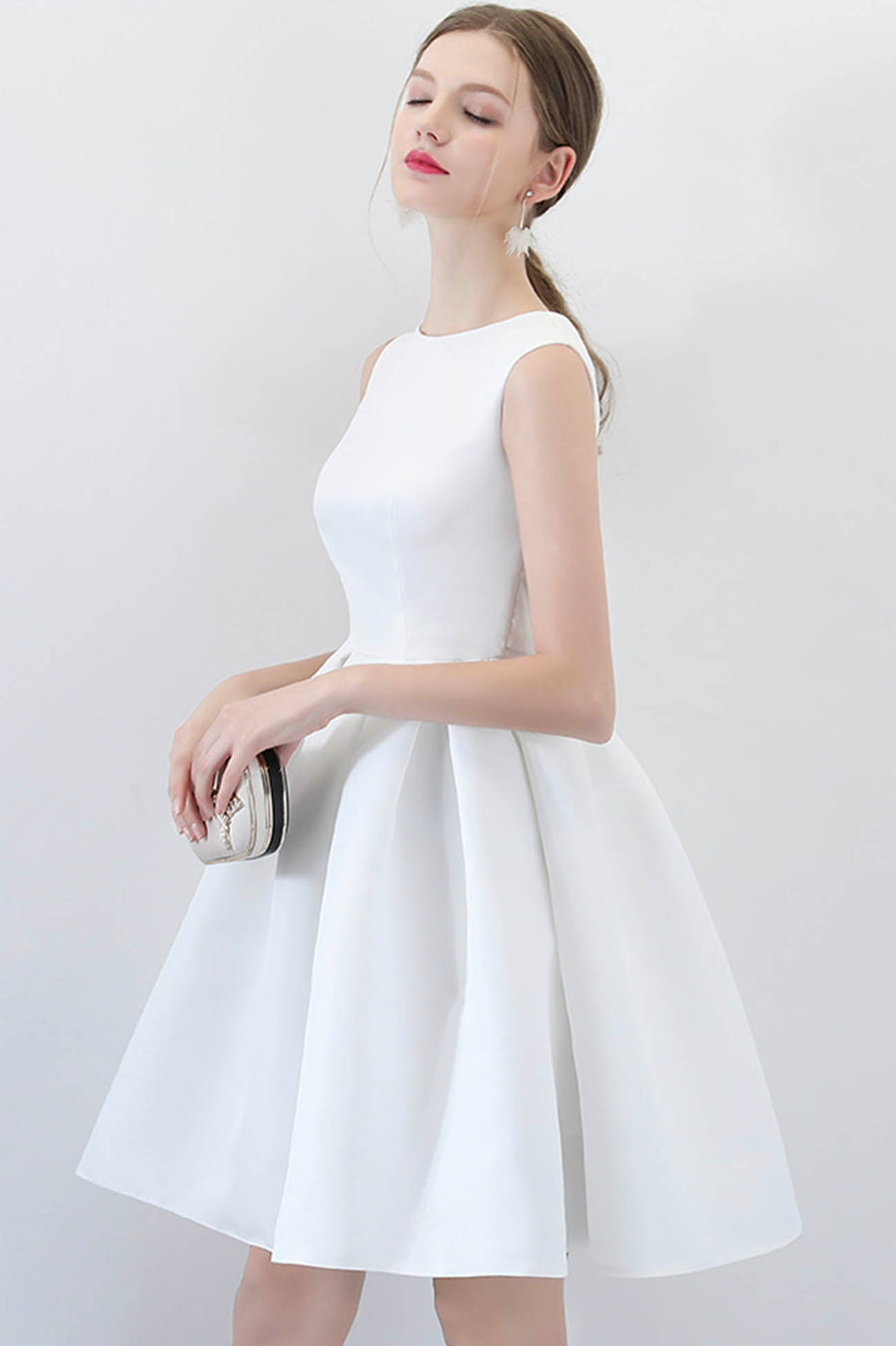 Luolandi Satin Short Prom Dresses A-Line Cocktail dresses with Bow Pure Color