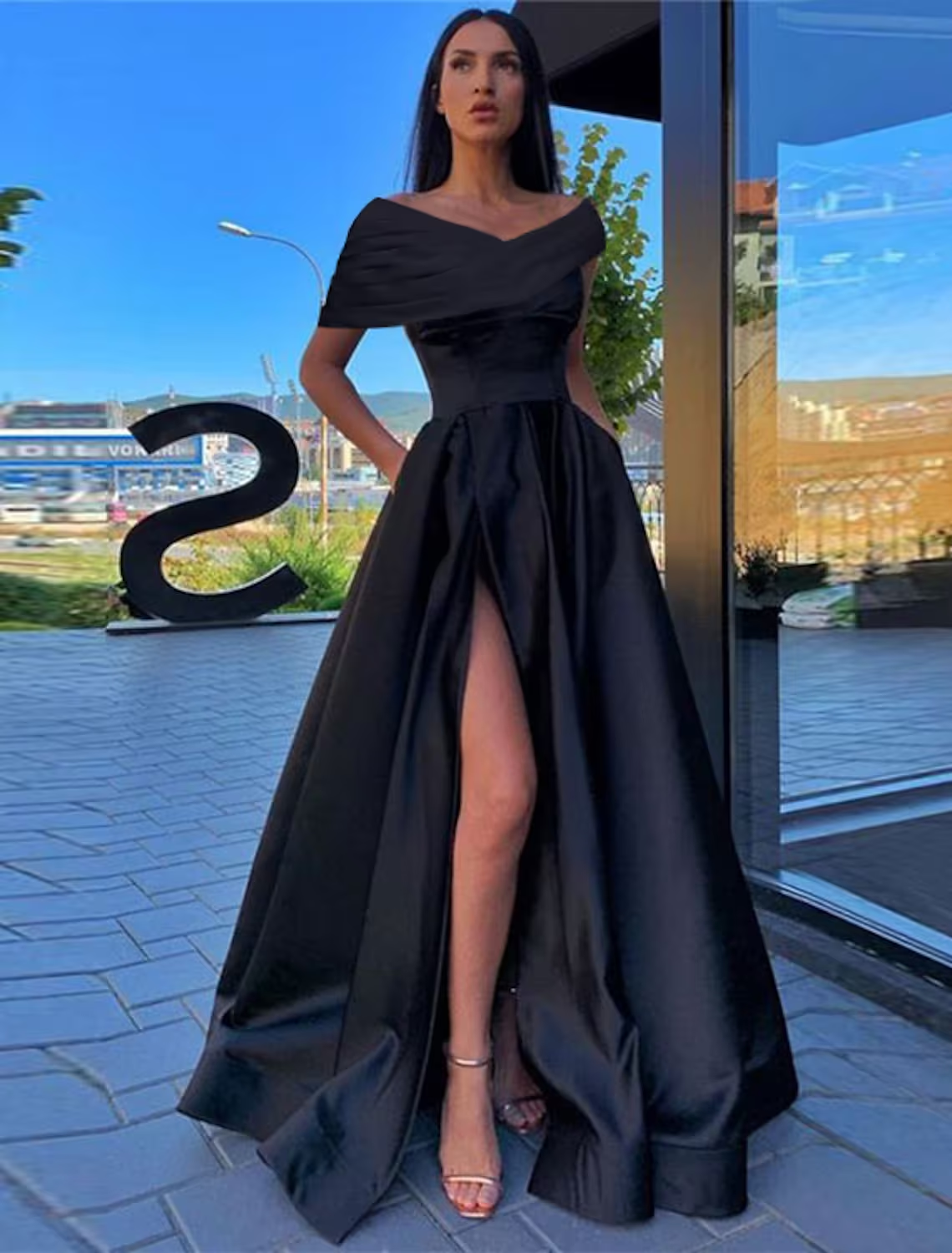 Luolandi A-Line Prom Dresses Little Black Dress Dress Formal Floor Length Short Sleeve Off Shoulder Satin