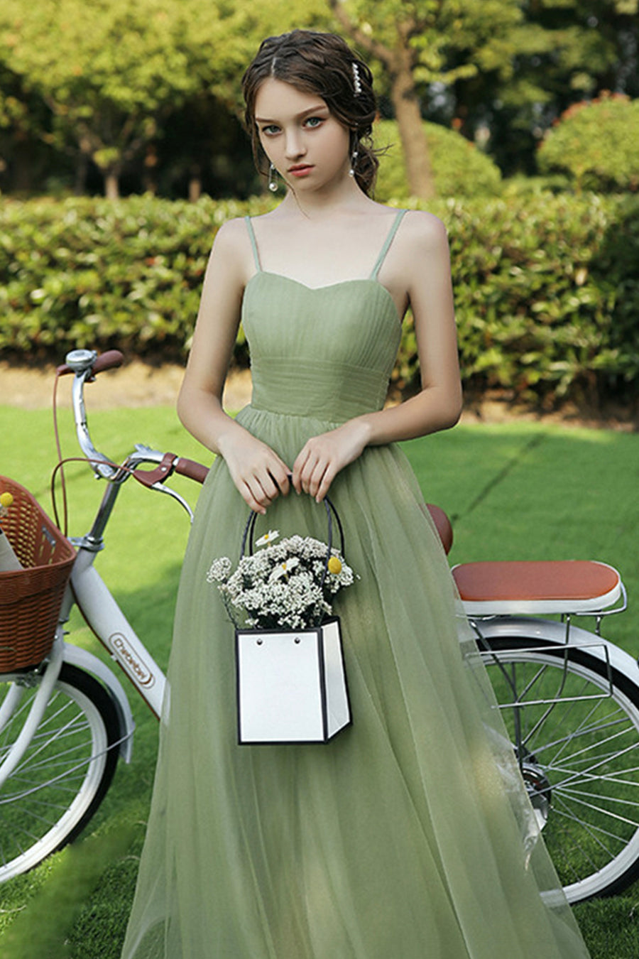 Luolandi Green Spaghetti Strap Tulle Long Prom Dress A-Line Evening Party Dress Pure Color