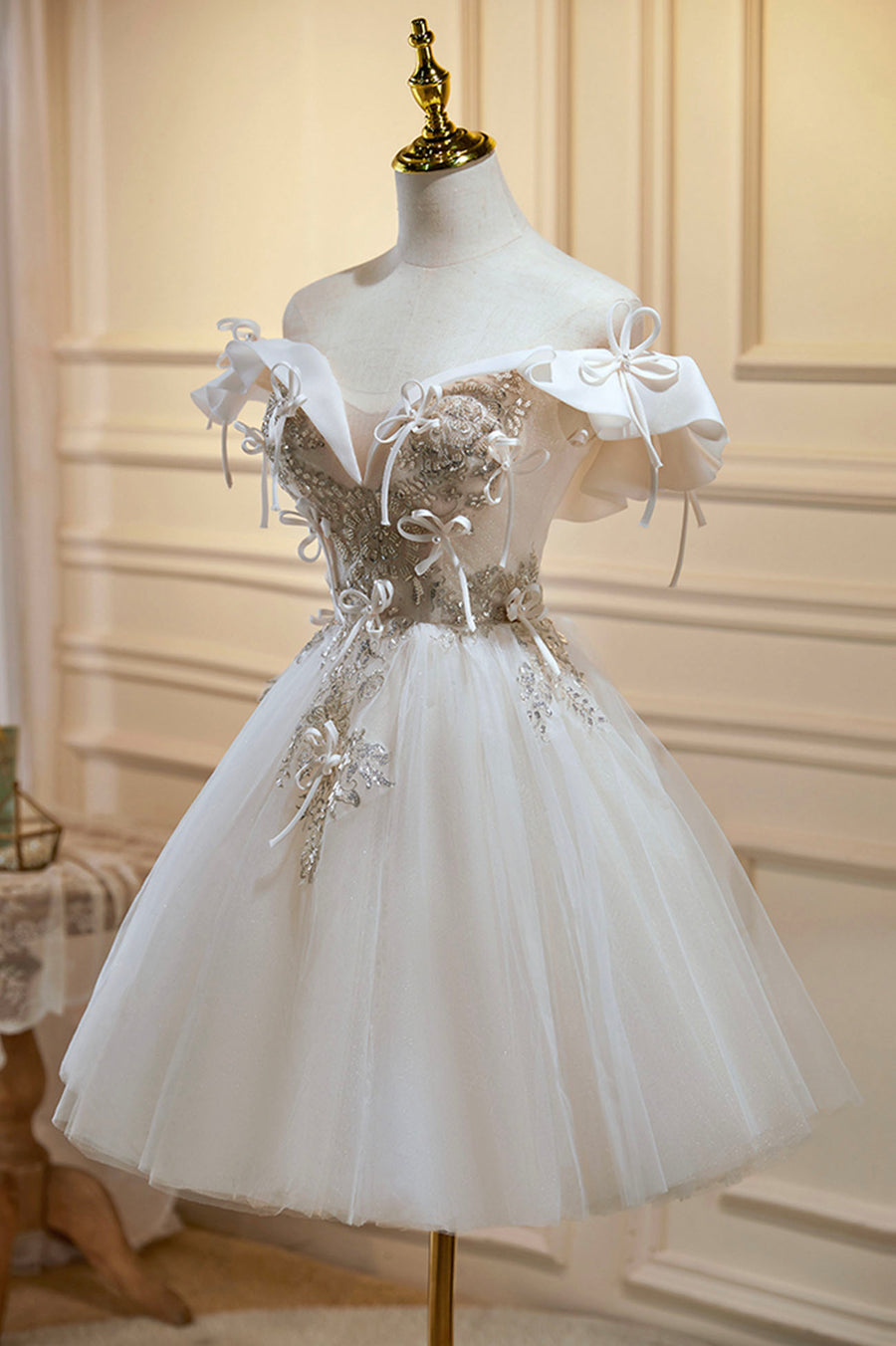 Luolandi Champagne Lace Short Prom Dress A-Line Homecoming Party Dress Short