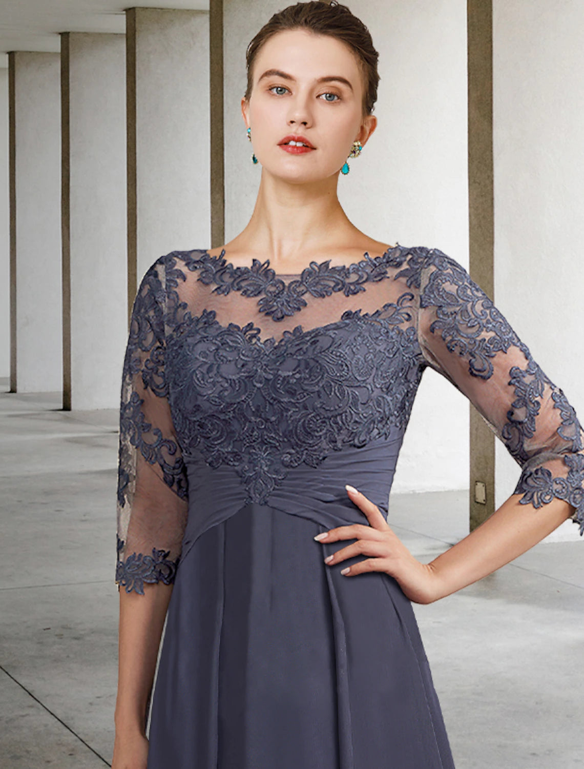 Luolandi A-Line Mother of the Bride Dress Plus Size Elegant Jewel Neck Ankle Length Chiffon Lace Half Sleeve