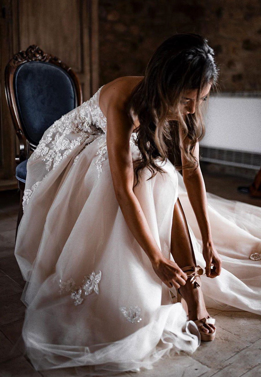 Luolandi Romantic Lace Long Prom Dress A-Line Strapless Formal Evening Dresses Sexy