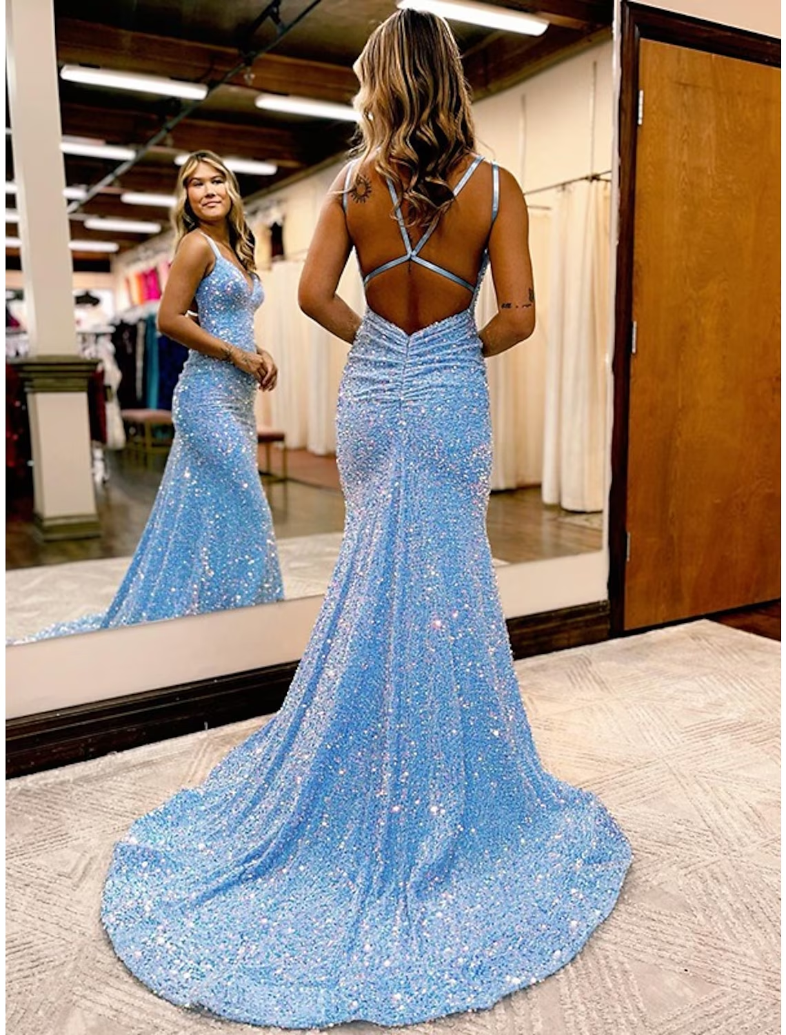 Luolandi Sheath Velvet Sequins Ruched V-neck Sleeveless Sweep/Brush Train Dresses