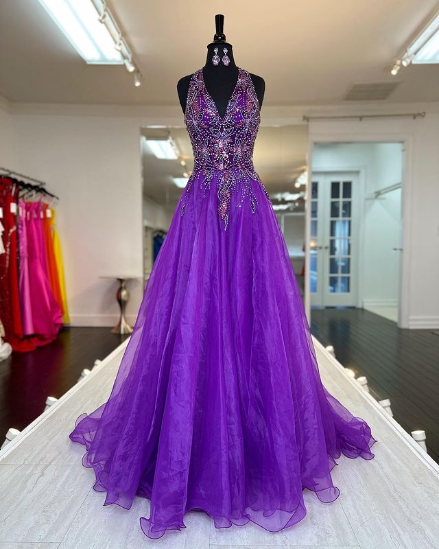 Luolandi V-Neck Prom Dresses A-Line With Beads&Sequins Halter Floor Length