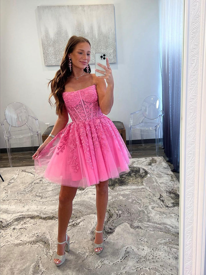 Luolandi Hot Pink Strapless Tulle Lace Knee Length Prom Dress Cute A-Line Homecoming Party Dress