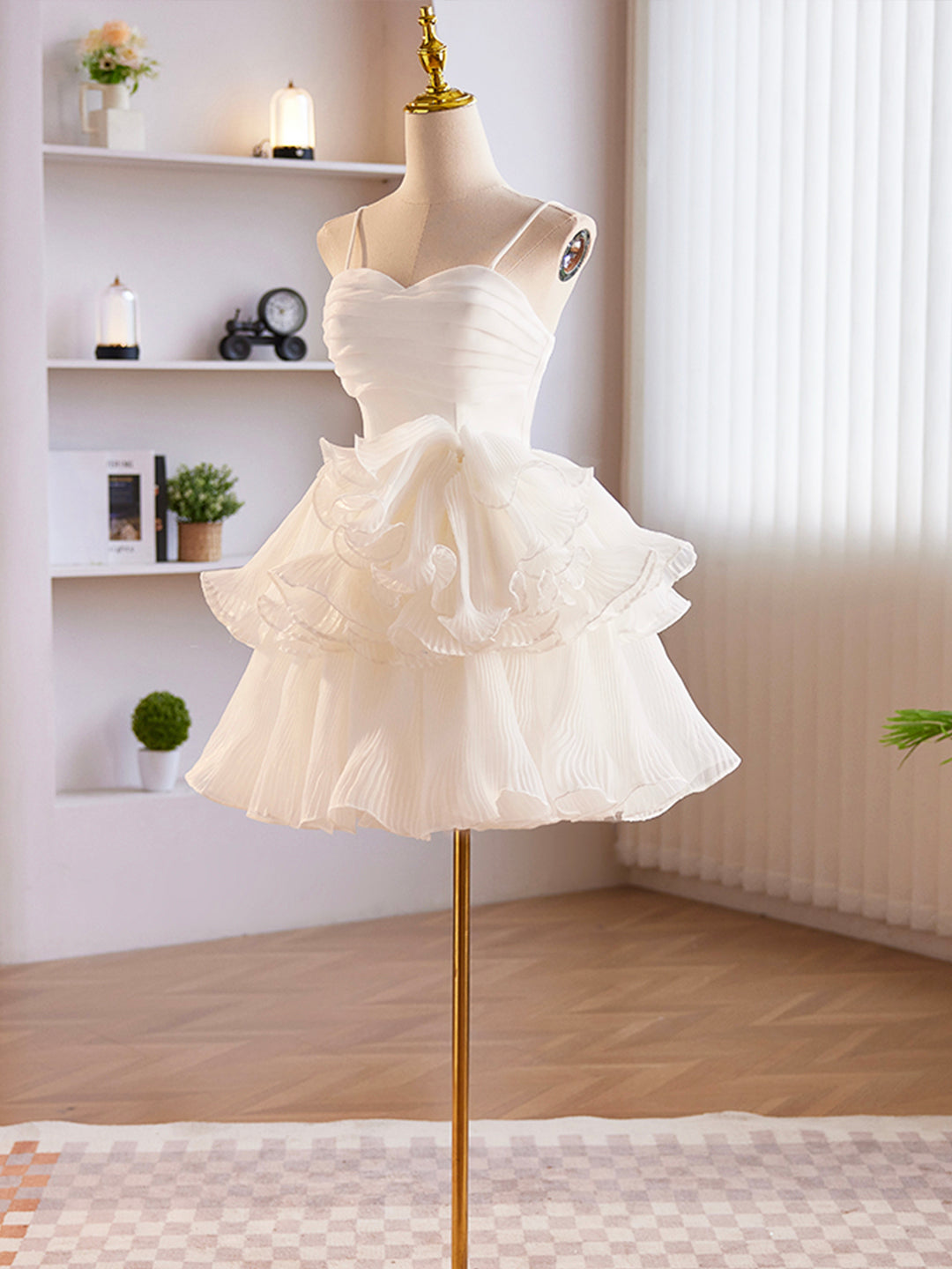 Luolandi Tulle Sweetheart Short Prom Dress Tulle Straps Party Dress