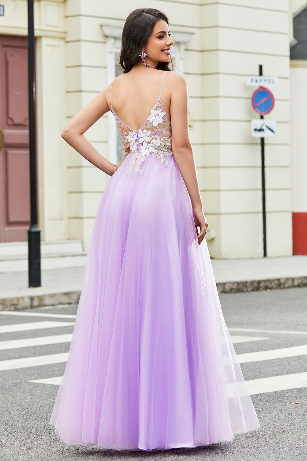 Luolandi Gorgeous A Line Spaghetti Straps Lilac Long Prom Dress with Appliques V-neck Sexy