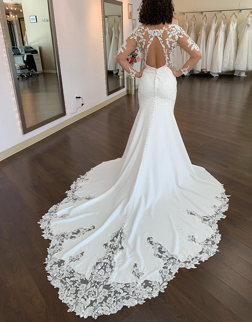 Luolandi Ivory Mermaid Long Sleeves Lace Wedding Dress V-neck Beautiful