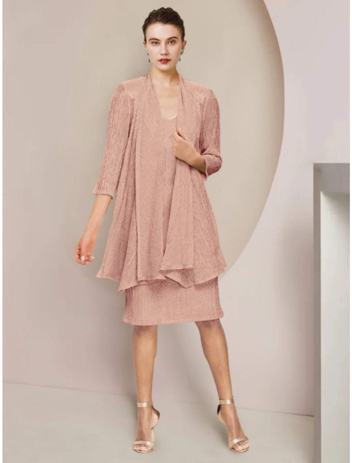 Luolandi Two Piece Mother of the Bride Dress Simple Petite Scoop Neck Knee Length Lace 3/4 Length Sleeve with Pleats