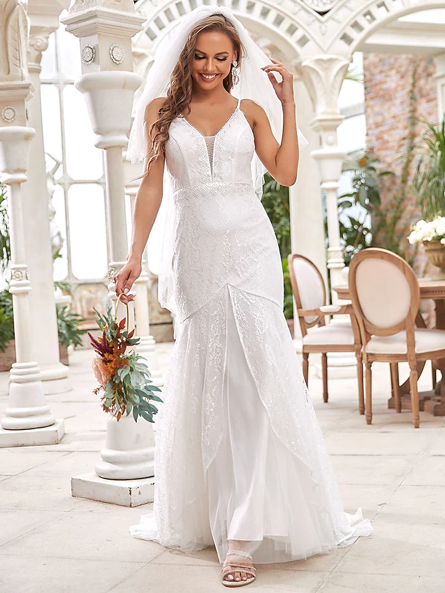 Luolandi Elegant Long Wedding Dresses V Neck Lace Tulle Sleeveless Romantic Bridal Gown with Lace
