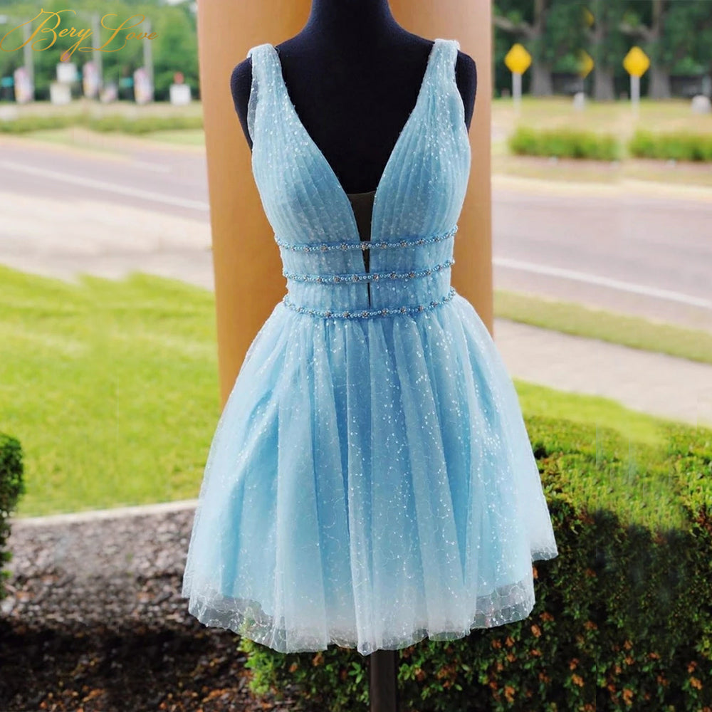 Luolandi Sweetheart V Neck A Line Homecoming Dresses Tulle Short Light Blue Graduation Dress