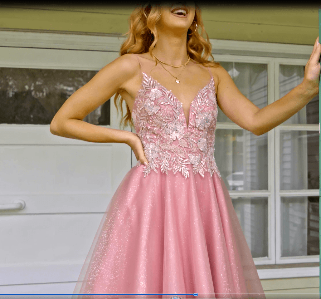 Luolandi A Line Spaghetti Straps V Neck Sleeveless Applique Tulle Homecoming Dress Beautiful