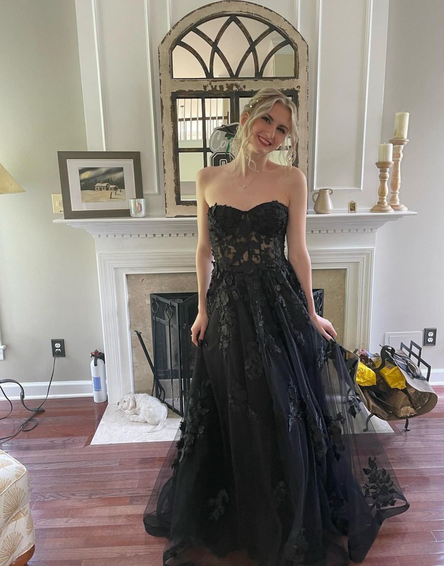 Luolandi Sweetheart Long Tulle Black Prom Dress Off Shoulder Floor Length Sexy