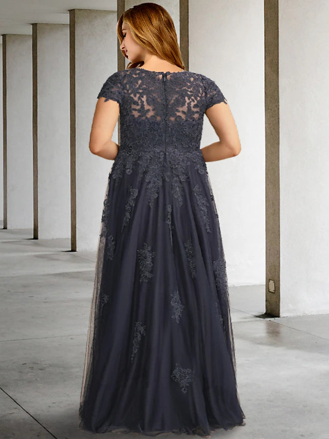 Luolandi A-Line Plus Size Mother of the Bride Dresses Elegant Formal Dress Short Sleeve Jewel Neck Lace with Pleats and Appliques