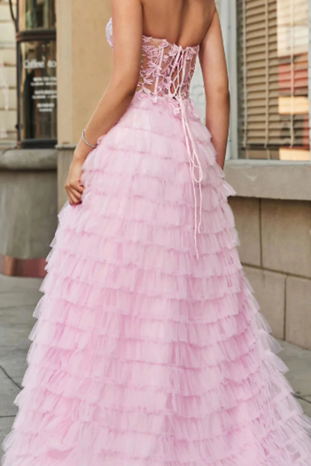 Luolandi A-Line Sweetheart Tiered Long Prom Dress With Lace Appliques Lovely Evening Party Dress