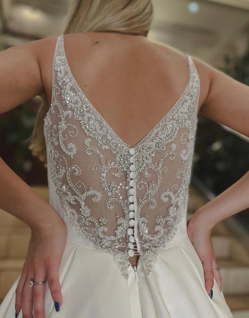 Luolandi Noble A-line V-Neck Chapel Train Satin Wedding Dress With Beading Elegant