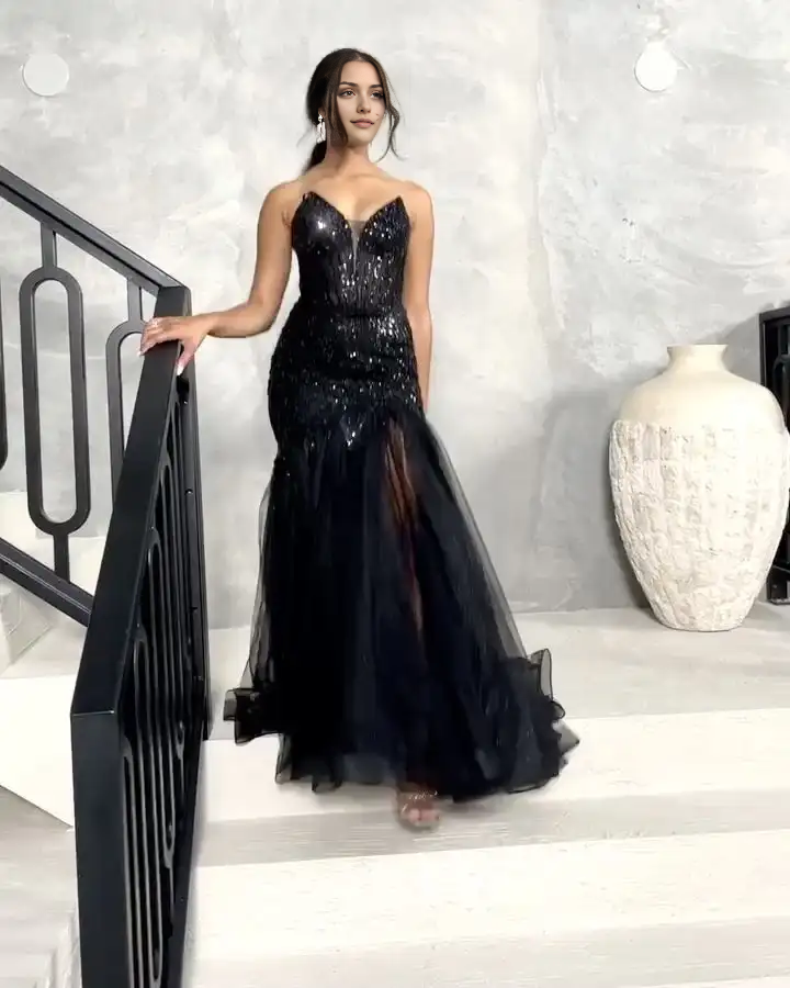 Luolandi A Line Strapless Sleeveless Long Prom Dress Charming Evening Party Dress Sexy Women's Dresses