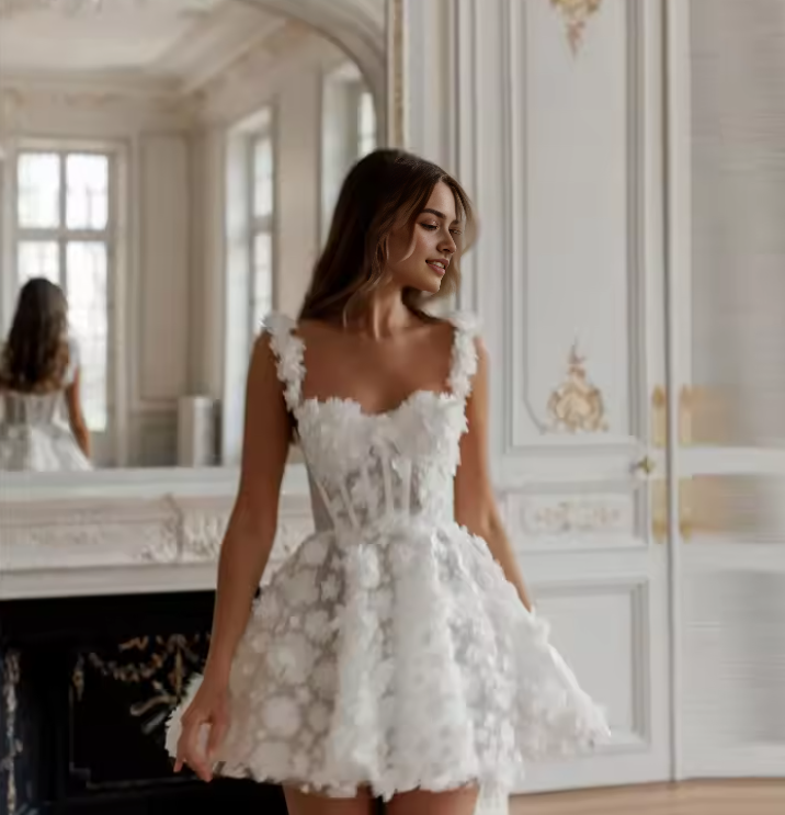 Luolandi Romantic A Line Straps Lace Flower Short/Mini Wedding Dresses Charming Bridal Grown Short Homecoming Dress