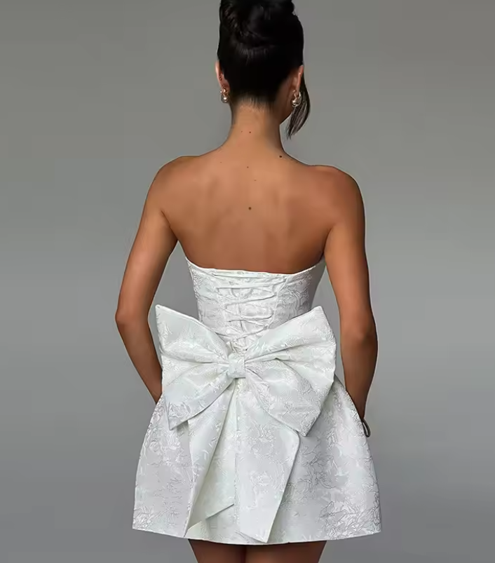 Luolandi Lovely A Line Strapless Birthday Party Dress With Bow Short Homecoming Dress Cute Summer Holiday Mini Dress