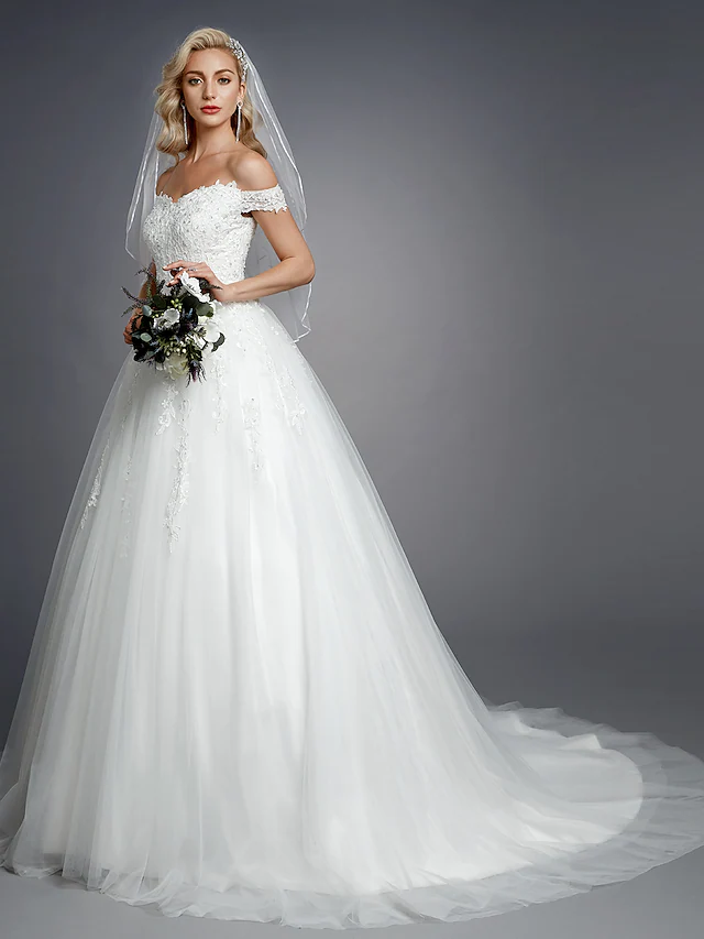 Luolandi Ball Gown Wedding Dresses Off Shoulder Court Train Lace Tulle Short Sleeve Romantic Sparkle & Shine with Beading