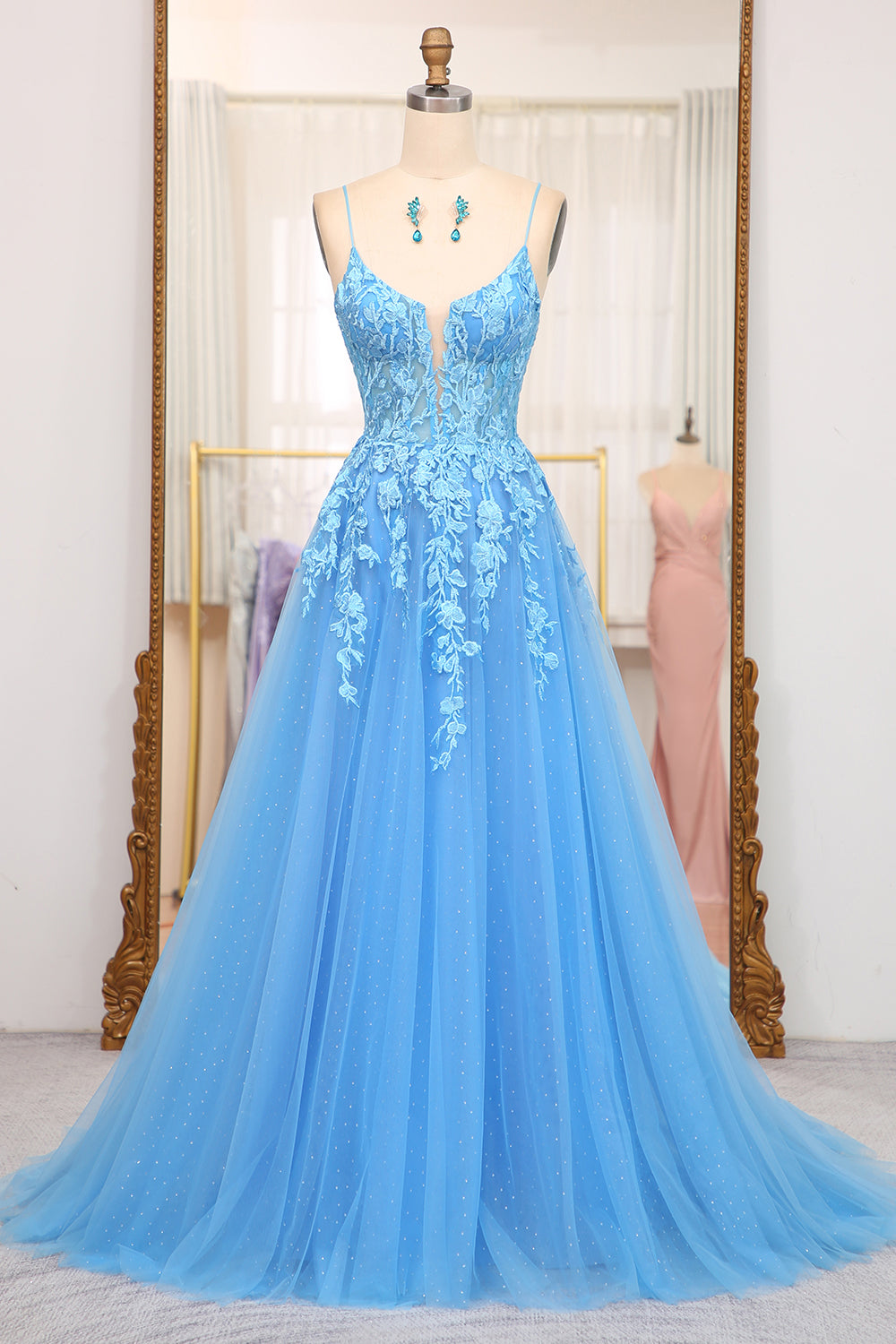 Luolandi A-Line Spaghetti Straps Tulle Long Blue Prom Dress With Appliques Beautiful