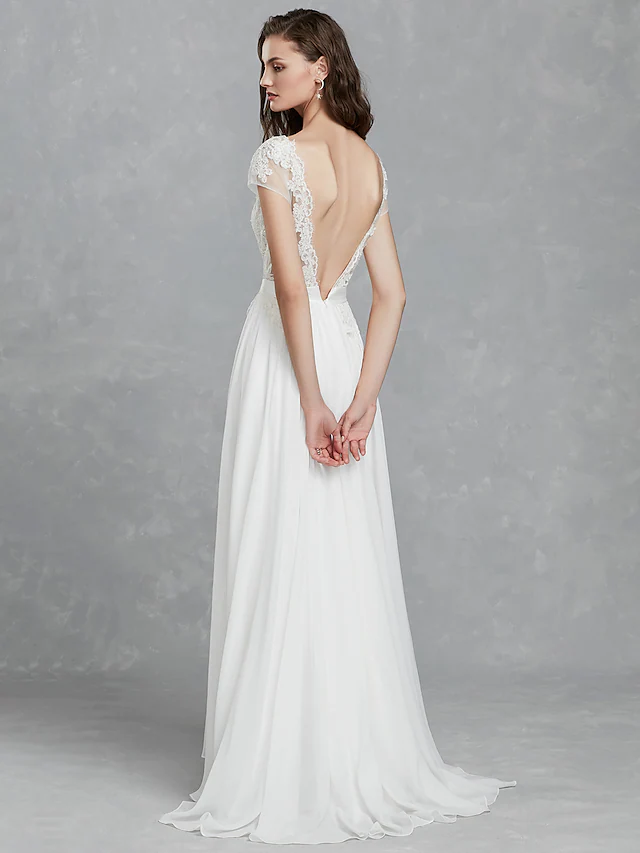 Luolandi Long Wedding Dresses Bateau Neck Satin Long Sleeve Mordern Backless with Buttons