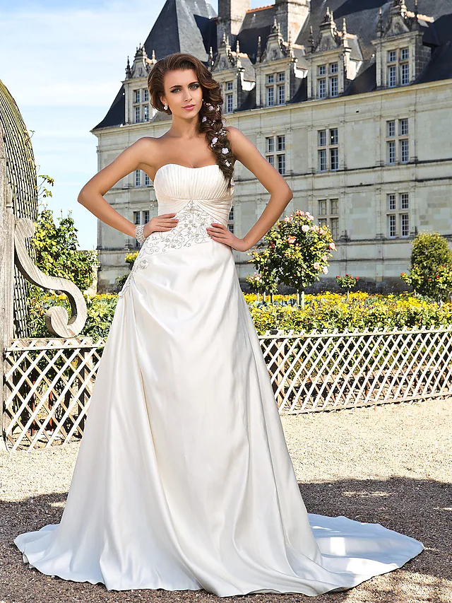 Luolandi Princess A-Line Long Wedding Dresses Strapless Chapel Train Satin Sleeveless