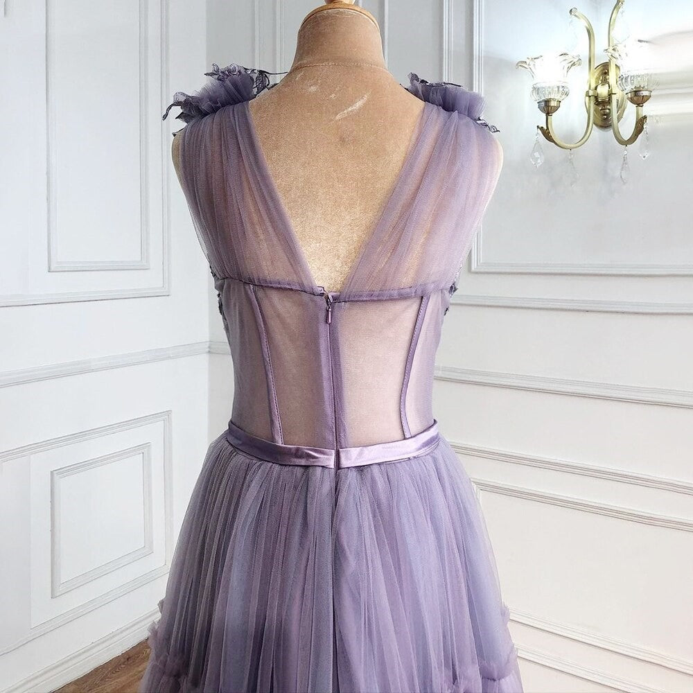 Luolandi Charming A Line V Neck Tulle Appliques Floral Evening Long Prom Dresses Floor Length