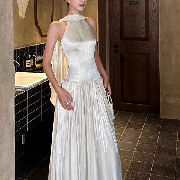 Luolandi Charming A Line Halter Sleeveless Long Party Evening Gown Elegant Formal Prom Dress