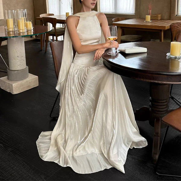 Luolandi Charming A Line Halter Sleeveless Long Party Evening Gown Elegant Formal Prom Dress