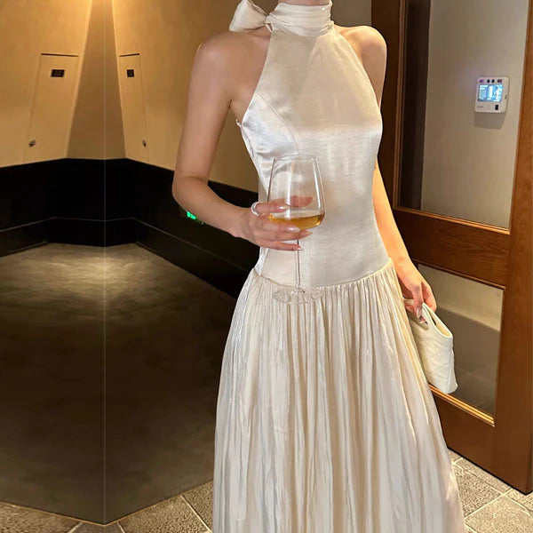 Luolandi Charming A Line Halter Sleeveless Long Party Evening Gown Elegant Formal Prom Dress